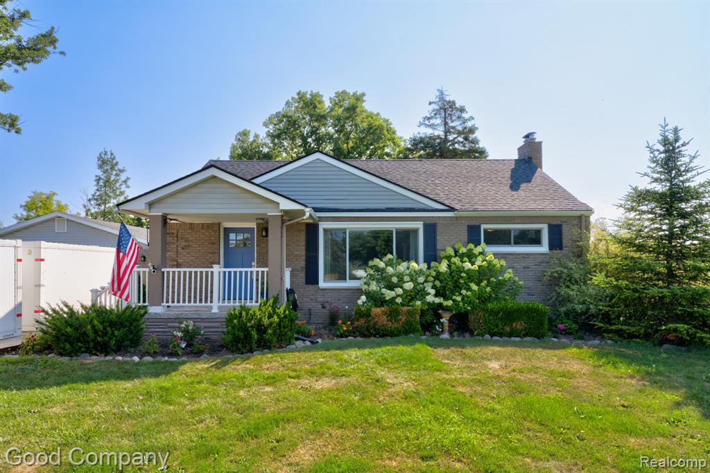 62060 Indian Trail Property Photo 1