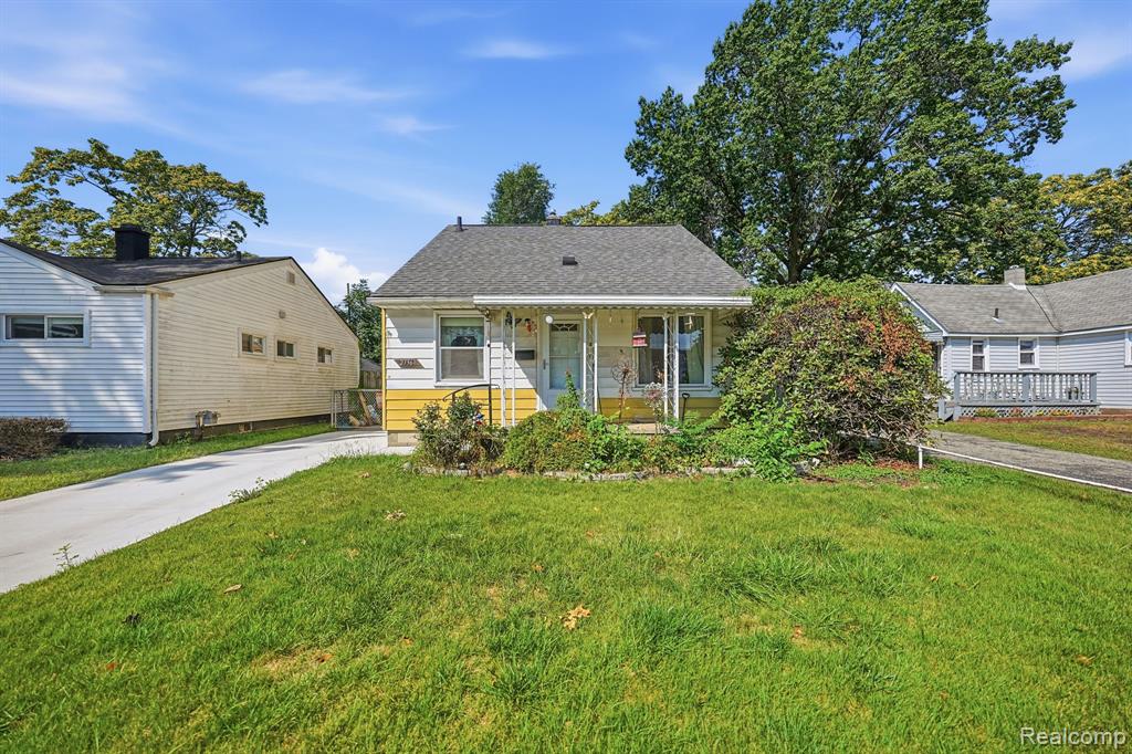 27361 Osmun Street Property Photo 1