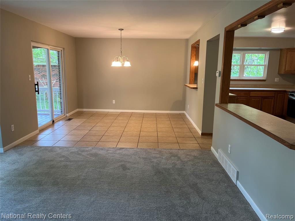 45162 Forest Trail Drive Property Photo 6