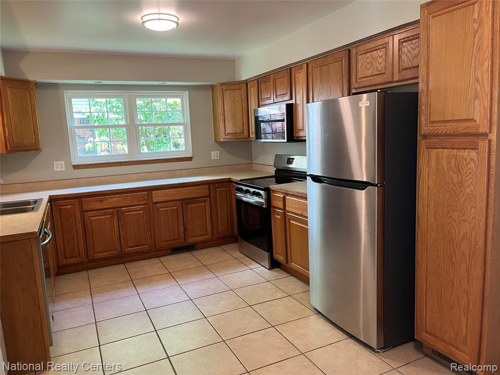 45162 Forest Trail Drive Property Photo 14