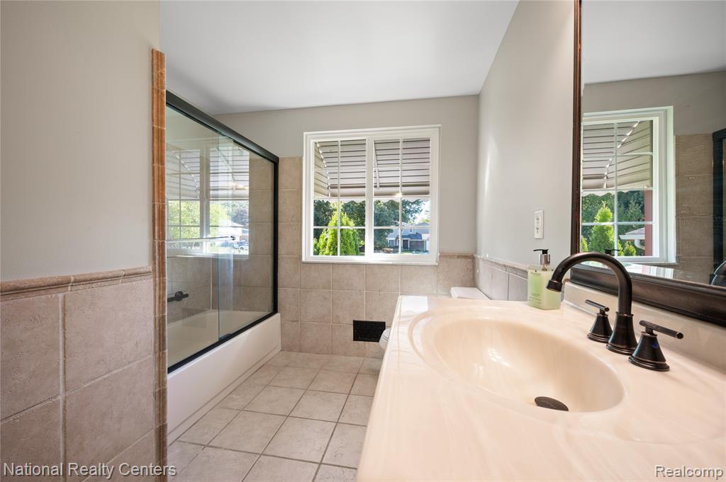 45162 Forest Trail Drive Property Photo 23