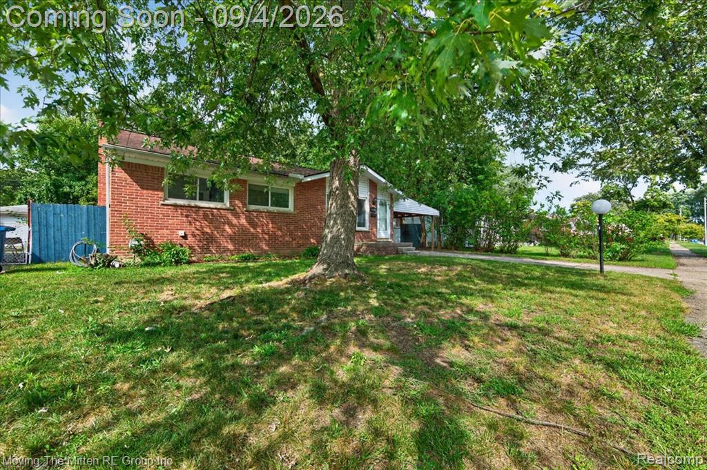 31600 Grandview Avenue Property Photo 3