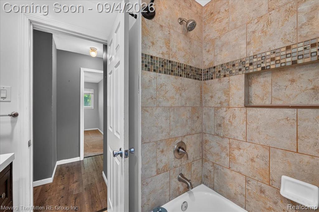 31600 Grandview Avenue Property Photo 14