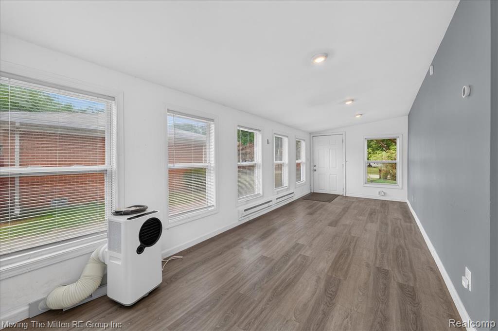 40 Owen Street Property Photo 17