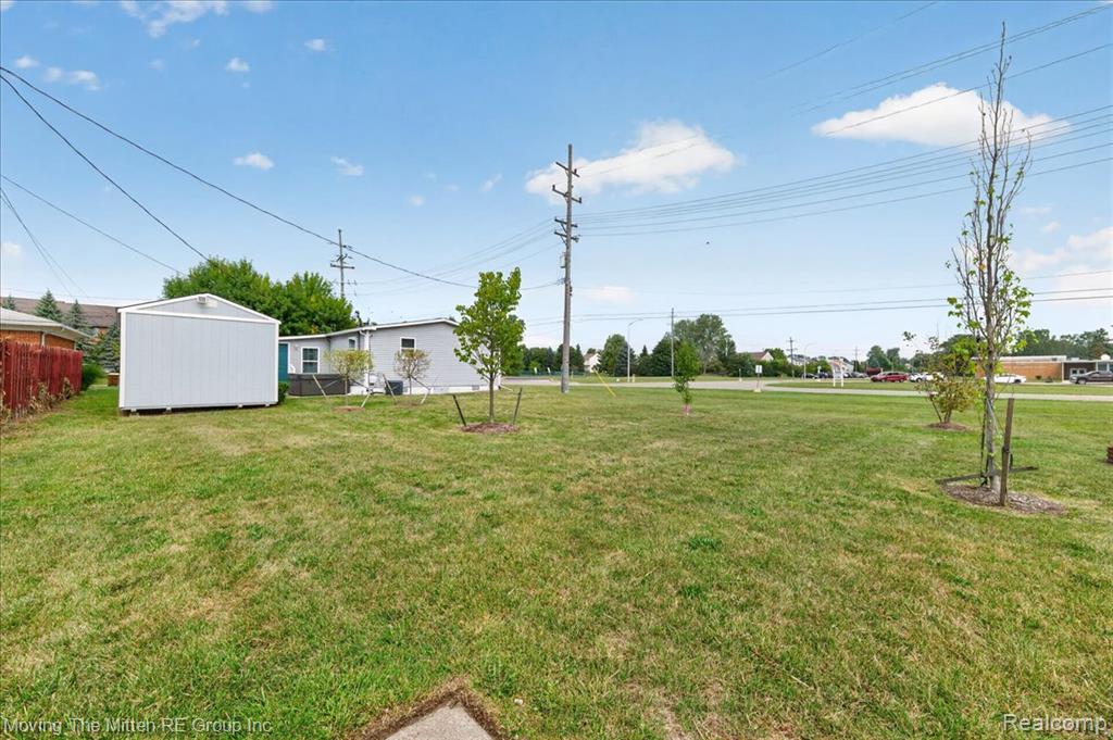 40 Owen Street Property Photo 32