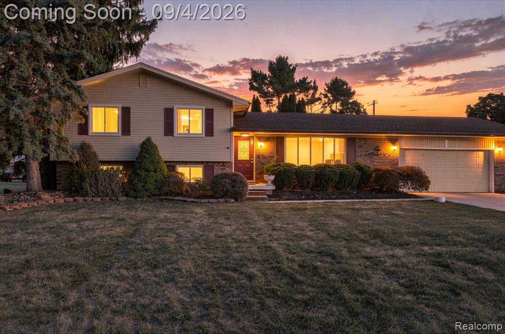37582 Whitney Drive Property Photo 1