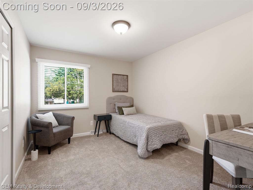 2067 Glen Iris Drive Property Photo 25