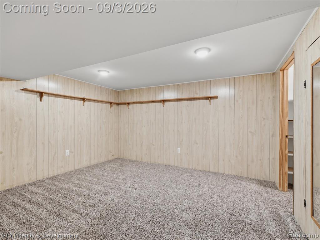 2067 Glen Iris Drive Property Photo 31