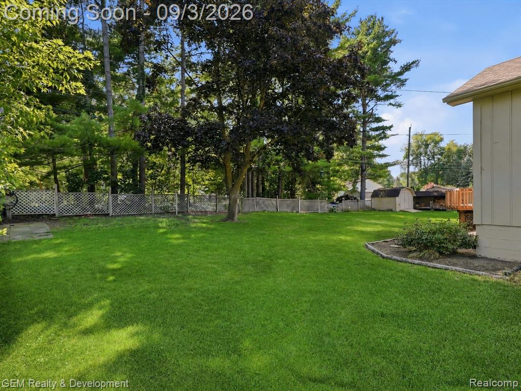 2067 Glen Iris Drive Property Photo 39