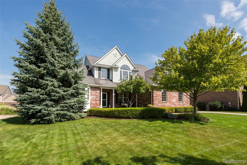 54892 Grenelefe Circle Property Photo 1