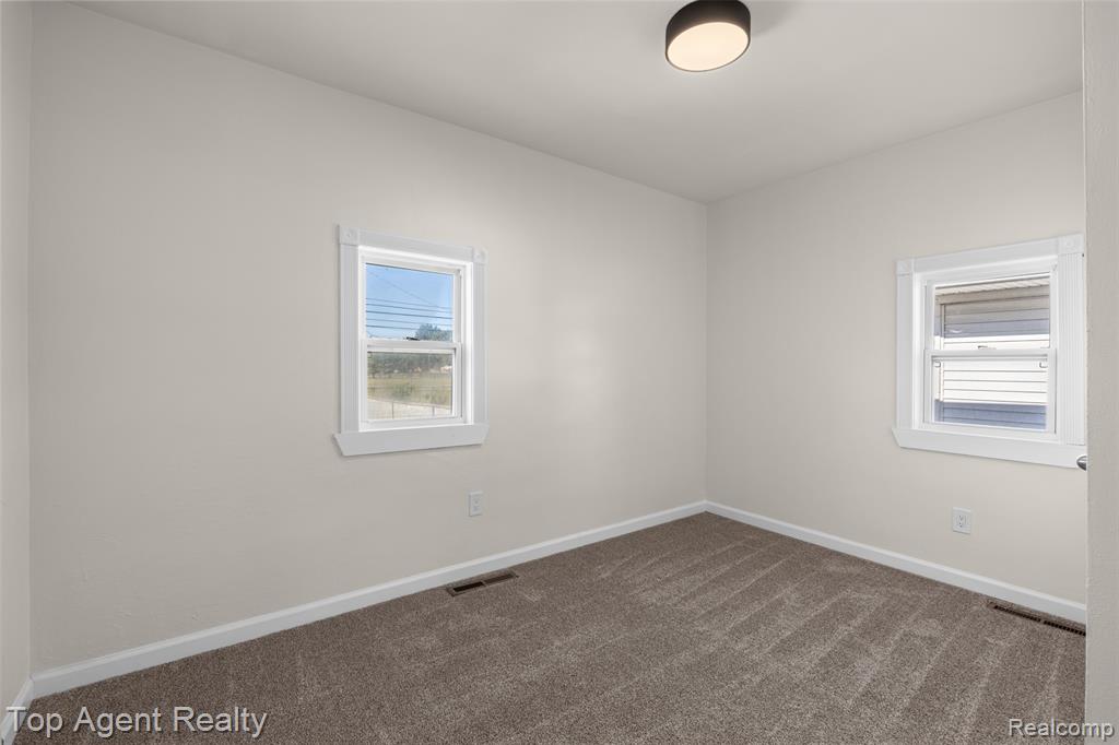22228 Bon Heur Street Property Photo 20