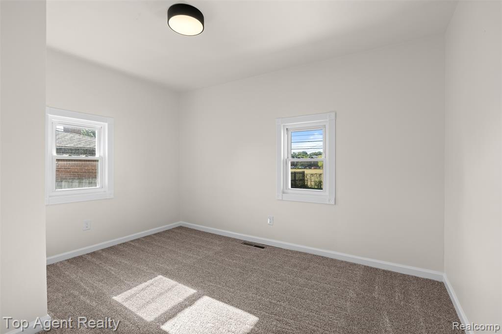 22228 Bon Heur Street Property Photo 23
