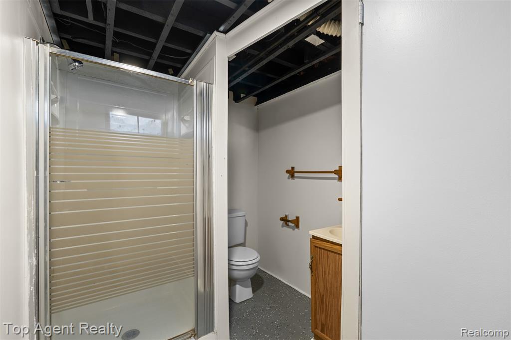 22228 Bon Heur Street Property Photo 27