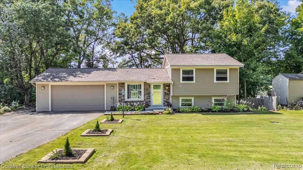 5969 N Bay Property Photo 26