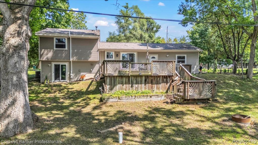 5969 N Bay Property Photo 30