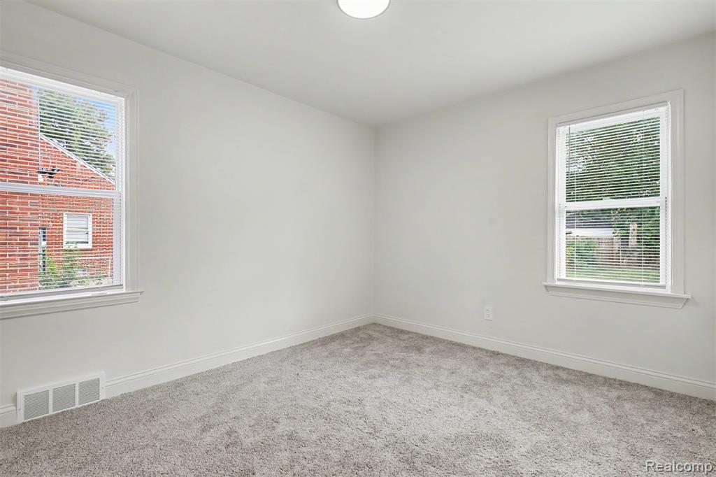 13892 Bringard Drive Property Photo 7