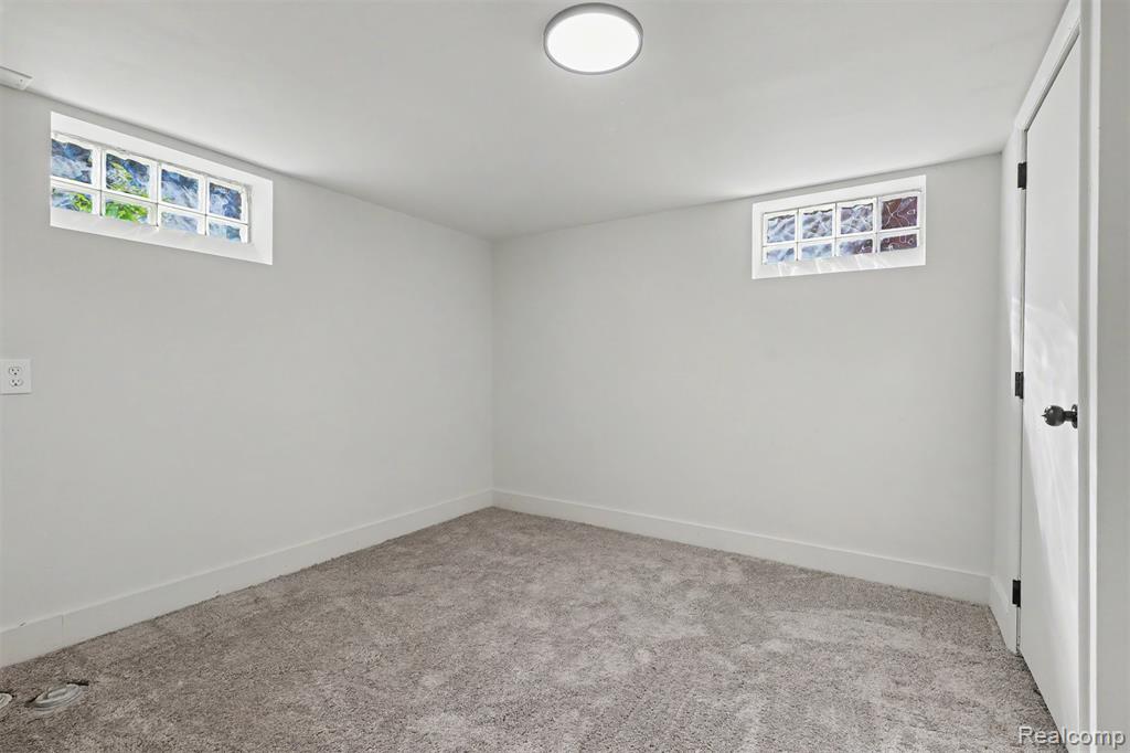13892 Bringard Drive Property Photo 26