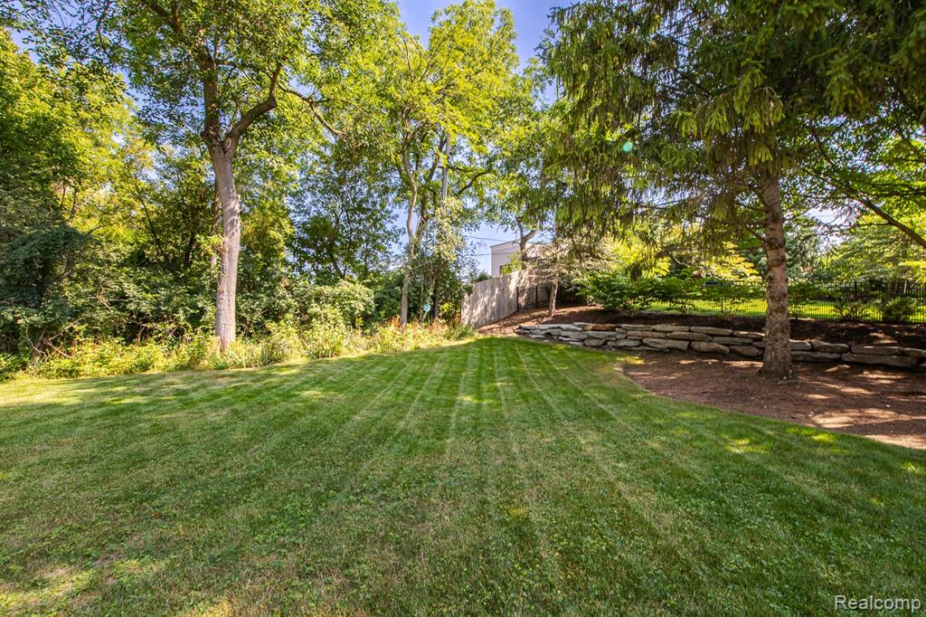 846 Redding Road Property Photo 71