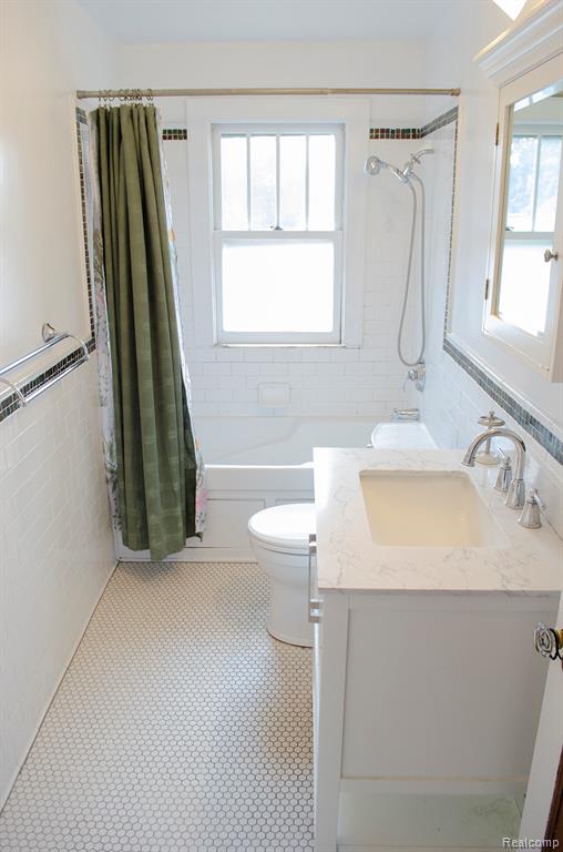 21741 Edna Street Property Photo 26