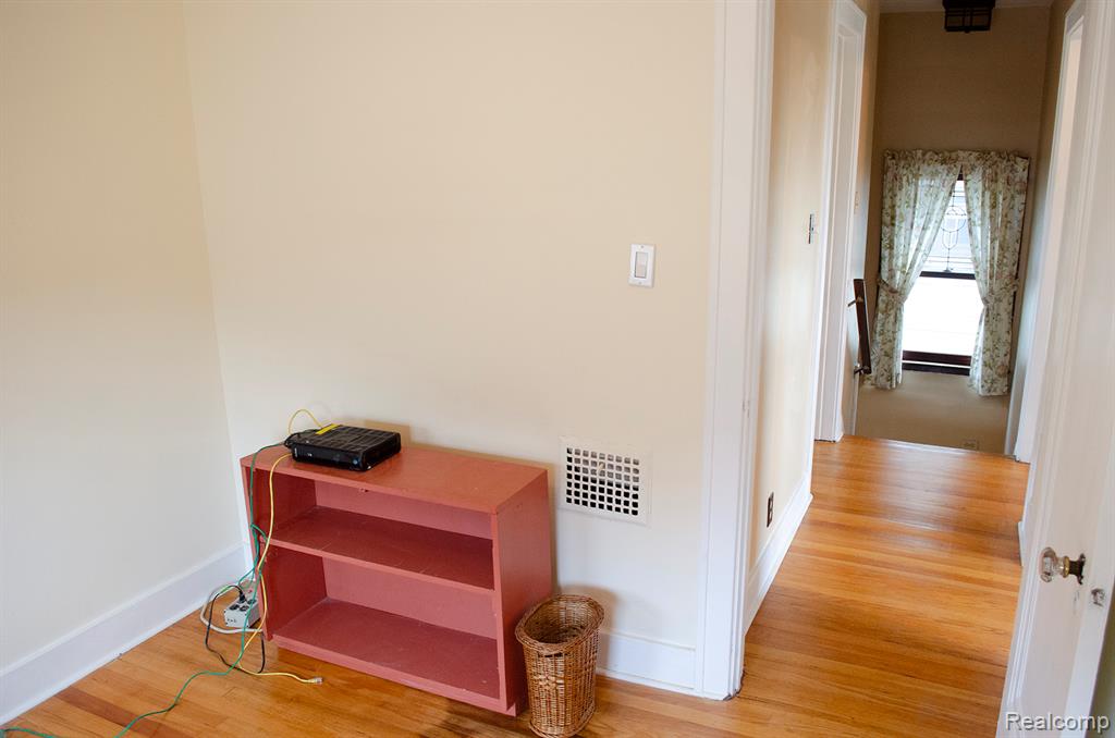 21741 Edna Street Property Photo 32