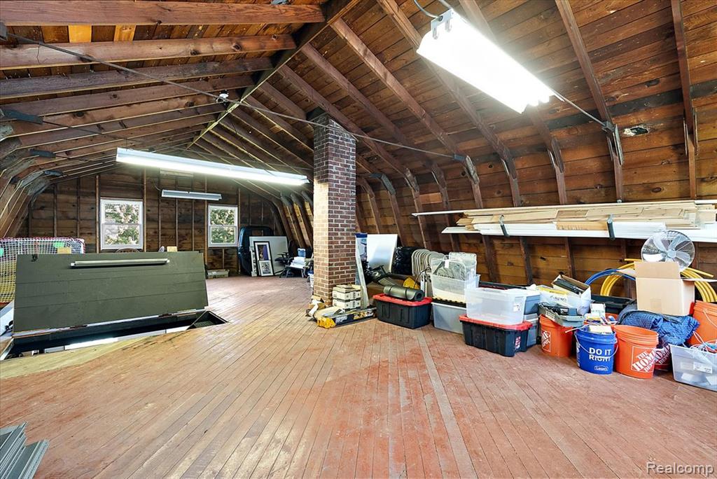 47037 Sugarbush Road Property Photo 46