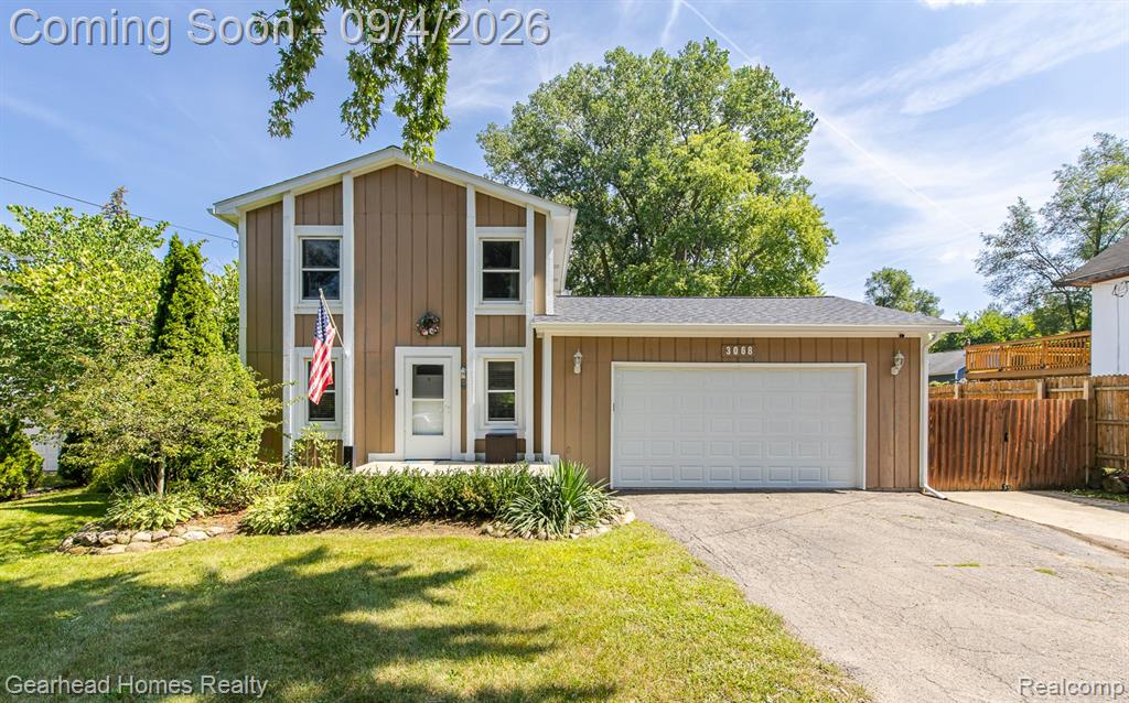 3068 Seebaldt Avenue Property Photo 1
