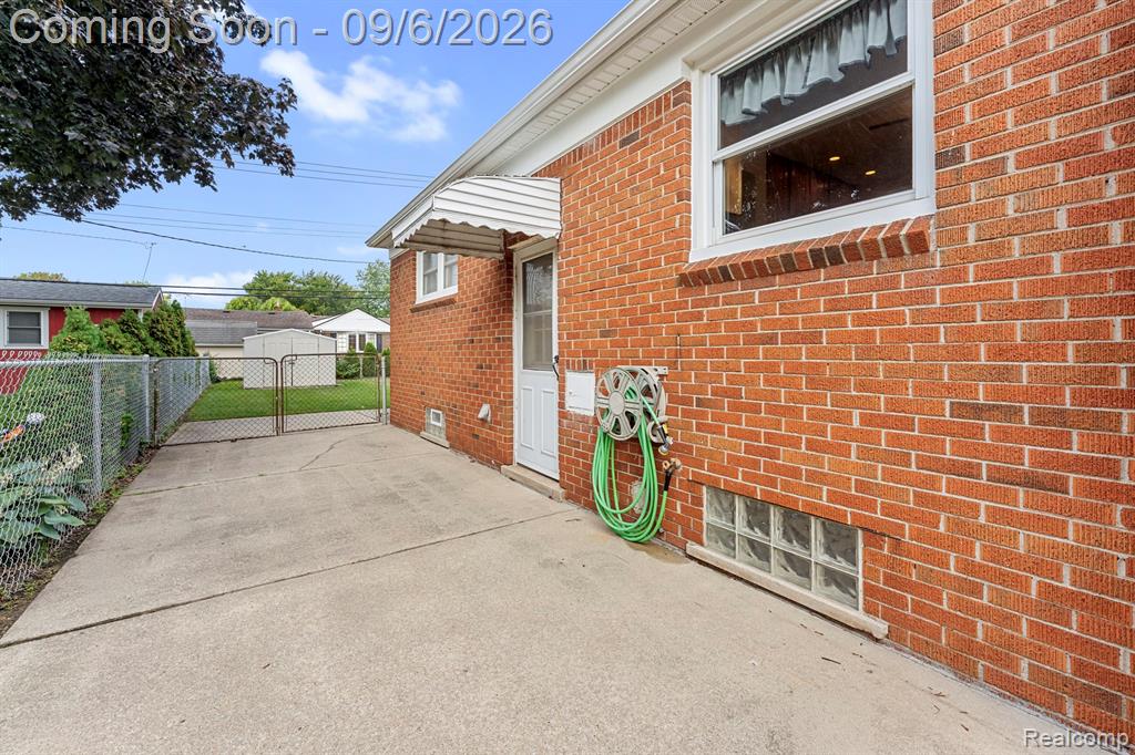 9934 Manor Avenue Property Photo 20