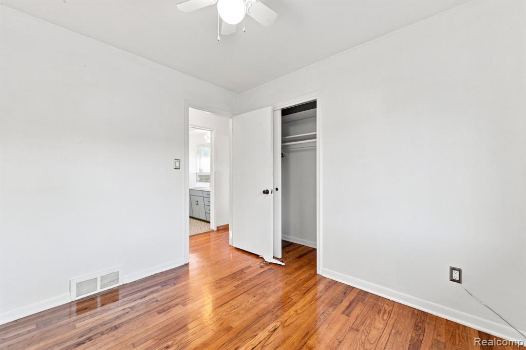 9732 Waterway Drive Property Photo 19
