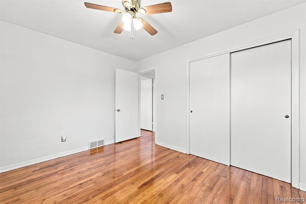 9732 Waterway Drive Property Photo 22