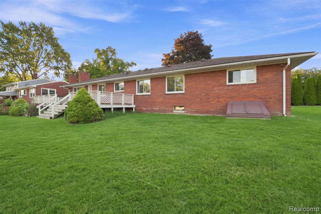 9732 Waterway Drive Property Photo 44