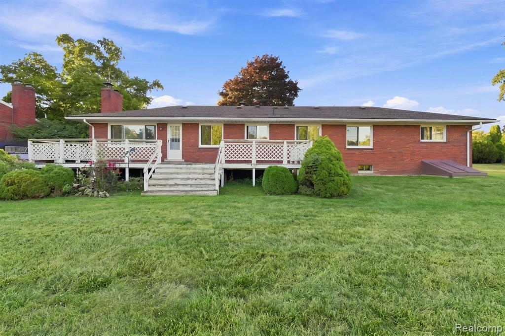 9732 Waterway Drive Property Photo 45