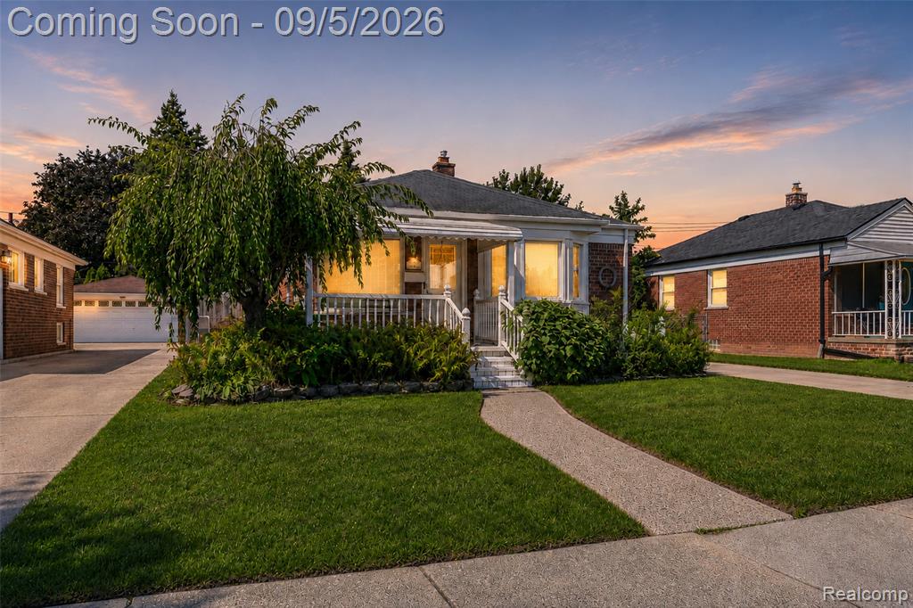 6620 Gahona Avenue Property Photo 8