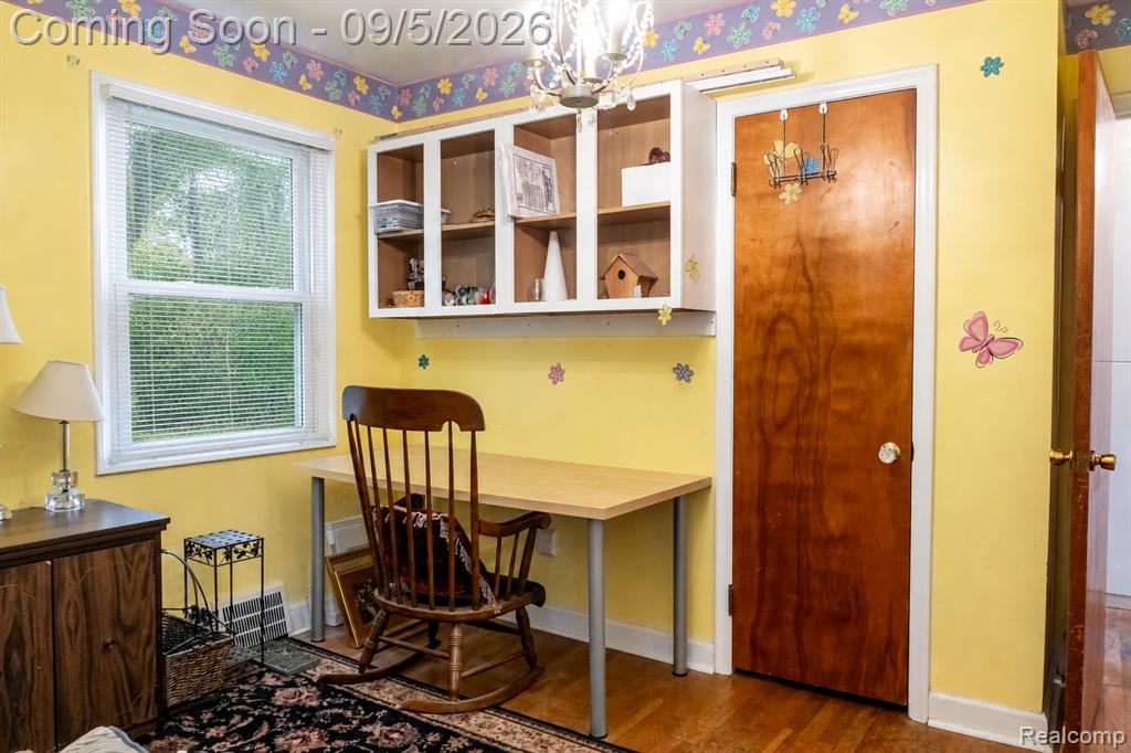 6620 Gahona Avenue Property Photo 20