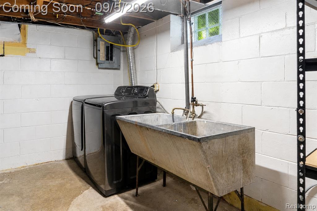 6620 Gahona Avenue Property Photo 23