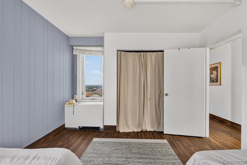 555 E William Street Property Photo 17