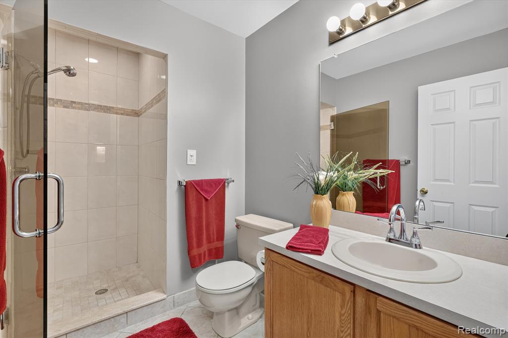 22076 Edgewater Property Photo 18