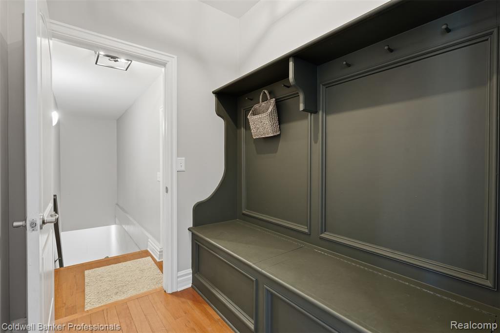 1928 Tranquil Court Property Photo 12