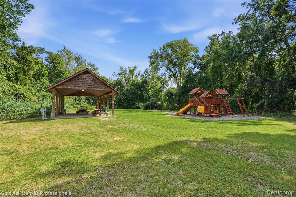 1928 Tranquil Court Property Photo 33