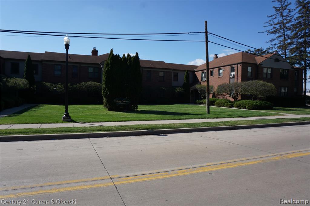 22671 Garrison Street Property Photo 2