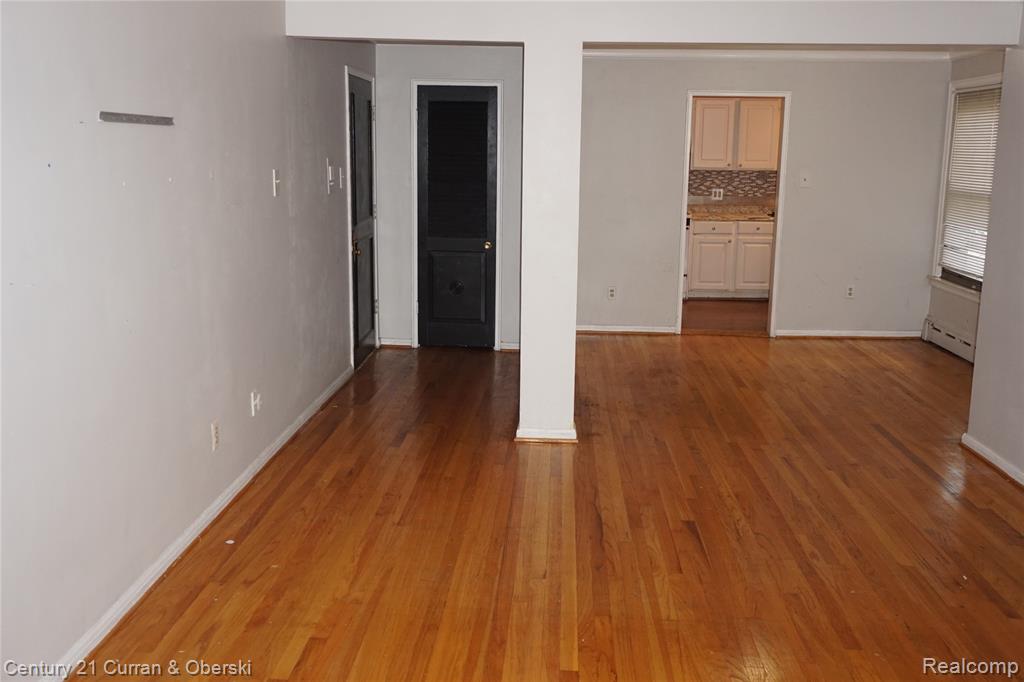 22671 Garrison Street Property Photo 8