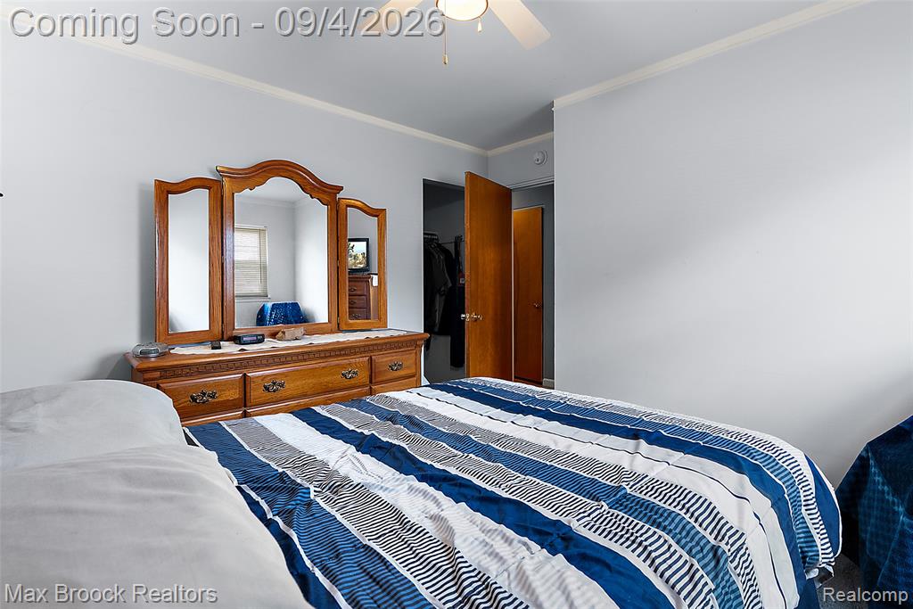 15812 Hanover Avenue Property Photo 12