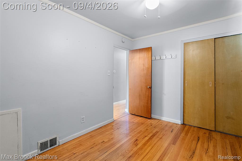 15812 Hanover Avenue Property Photo 14
