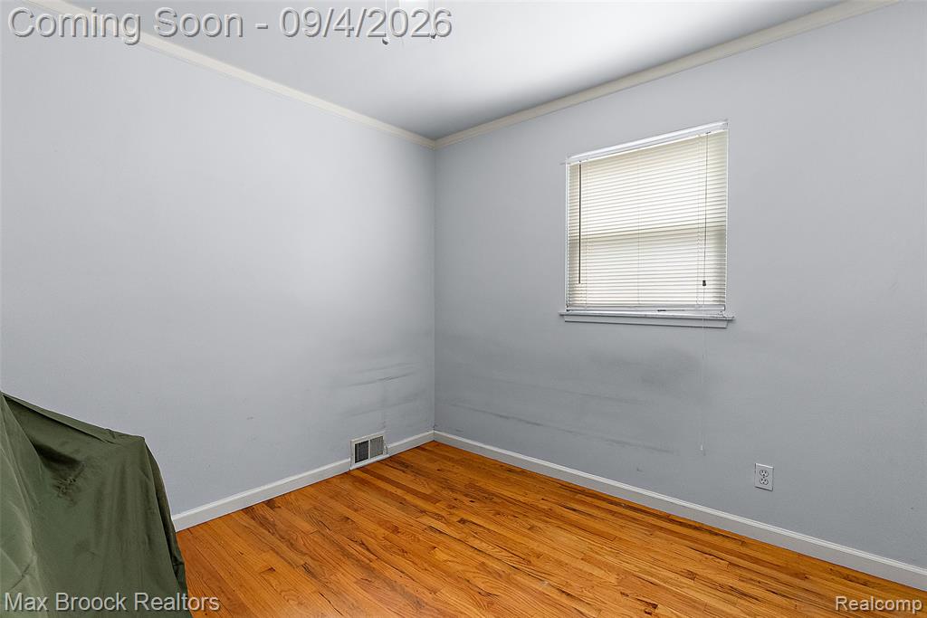 15812 Hanover Avenue Property Photo 15
