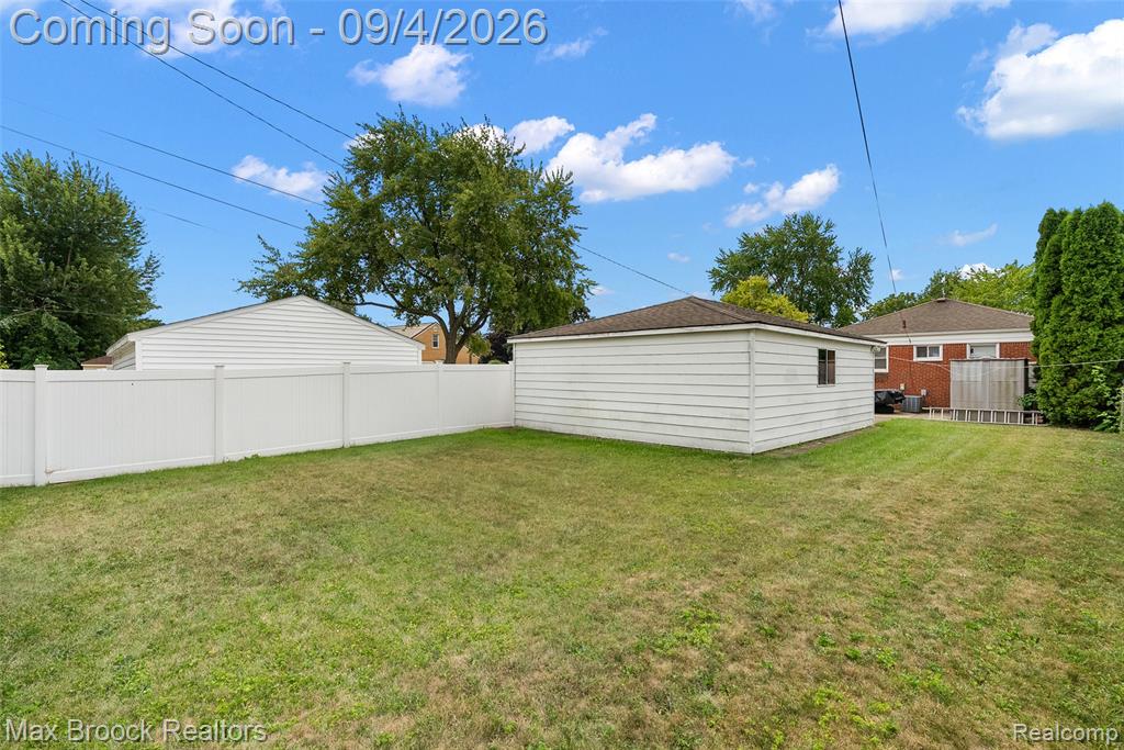 15812 Hanover Avenue Property Photo 26