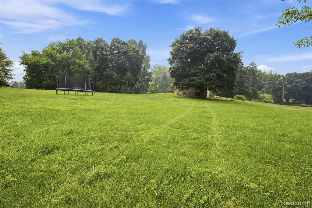 0000 Indianwood Court Property Photo 2