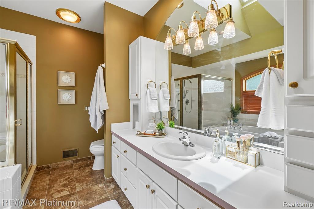 10688 Eagle Ravine Drive Property Photo 20