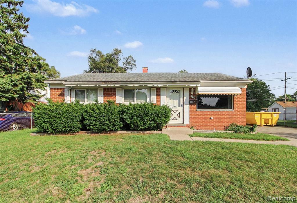 1208 Laurel Avenue Property Photo 1