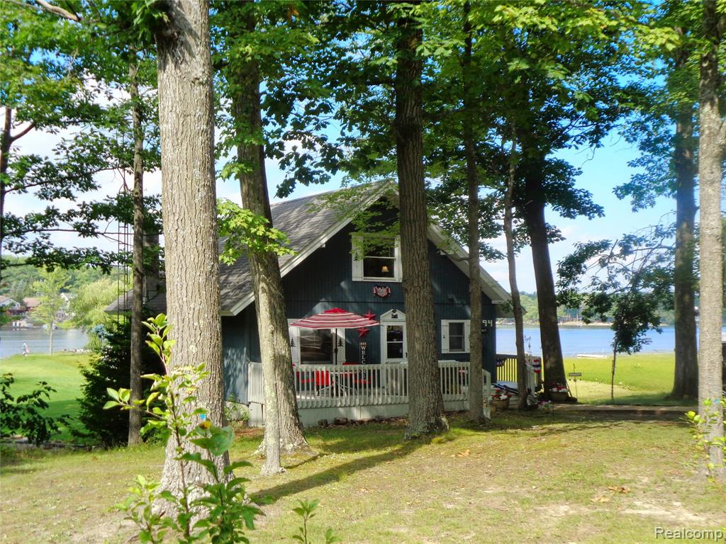 7894 Lakeside Boulevard Property Photo 1
