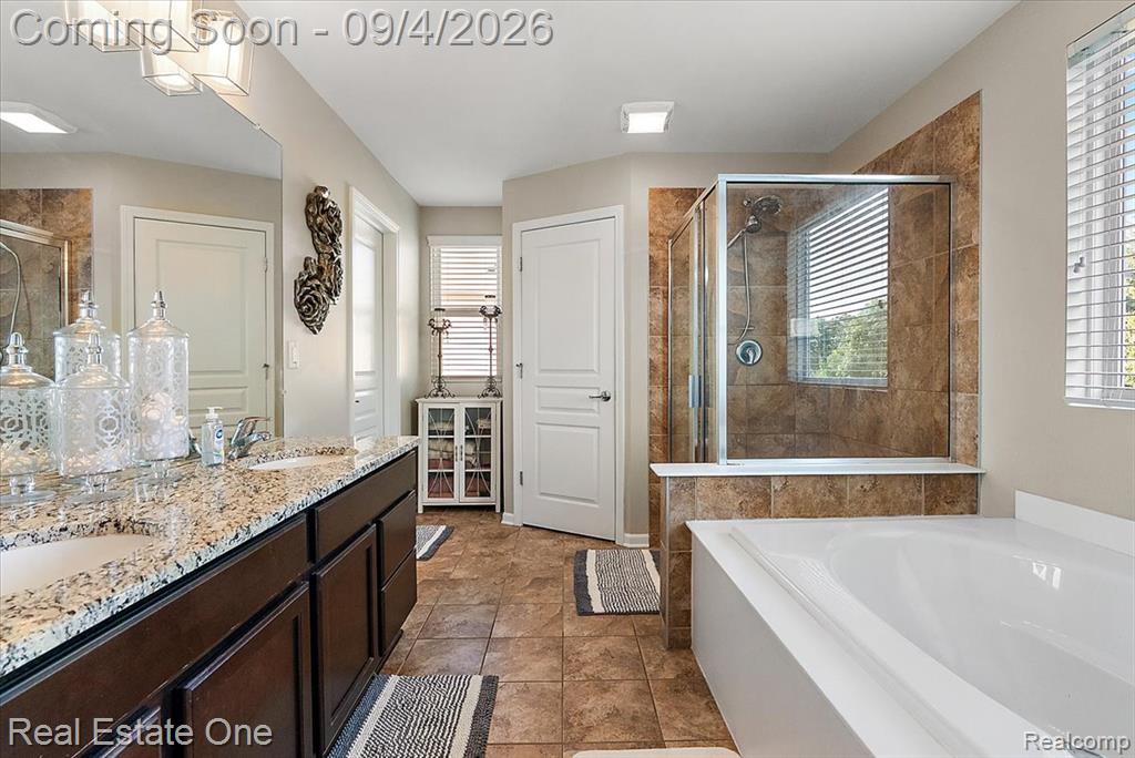 15817 Diamante Drive Property Photo 36