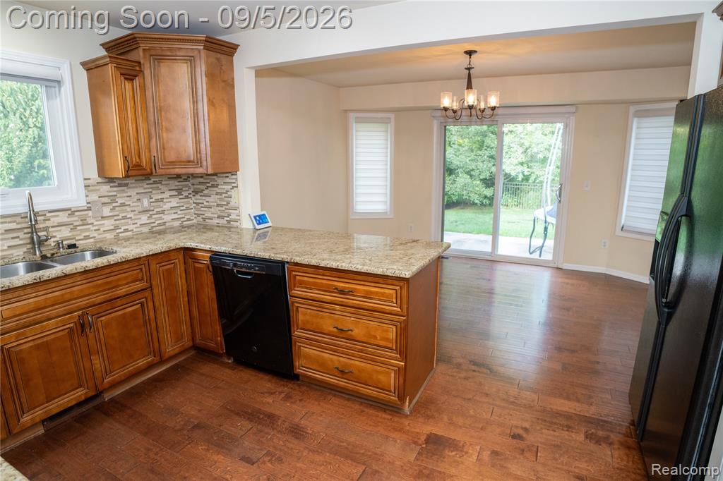 50576 Commons Drive Property Photo 4